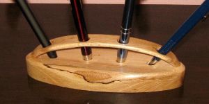Wooden Pen Stands
