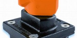 Automatic Twist Locks