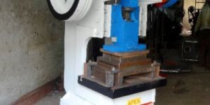 Laminate Sheet Cutting Machine