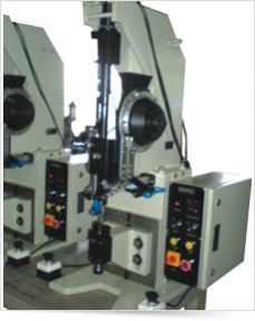 Auto Rivet Feed Machine