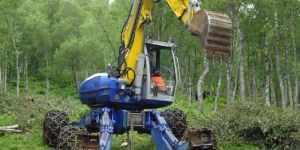 Kaiser Walking Excavator