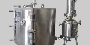 Vacuum Tray Dryer