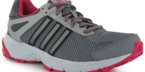 Ladies Sports Shoes