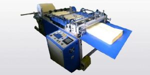 Woven Roll Cutting Machine