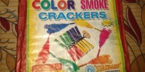 Color Smoke Cracker