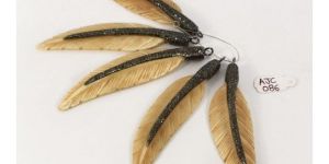 AJC086 Antique Style Charm