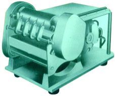 Semi Automatic Label Gumming Machine