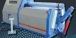 HYDRAULIC 4 ROLL DOUBLE PINCH TYPE PLATE BENDING MACHINE