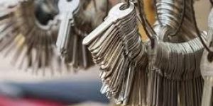 Almirah Duplicate Key Making Services