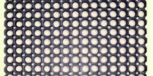 Rubber Hollow Mat