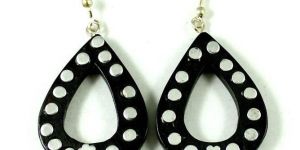 a Pair of Black Coconut Fake Gauge Wood Treditional Wooden Earrings