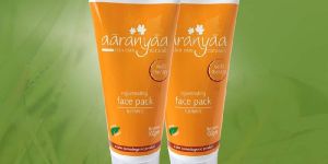 Aaranyaa Rejuvenating Face Pack