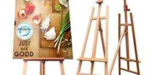 Wooden Easel Stand
