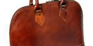 Ladies Stylish Leather Bag