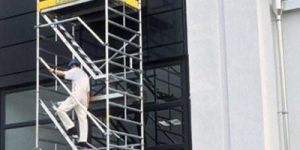 Mobile Scaffold Tower with Stairway