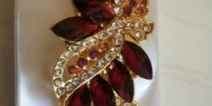 Stone Studded Hair Clip