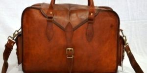 PH028 Leather Messenger Bag