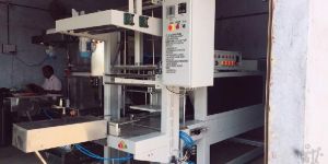 Semi Automatic Shrink Wrapping Machine SS