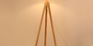 Tripod Stand Lamp