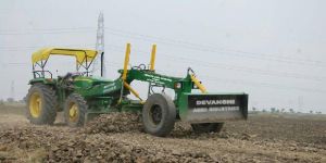 Tractor Grader