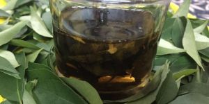 Curry Leaf Oil