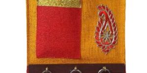 Jute Wall Hanging with Key Holders