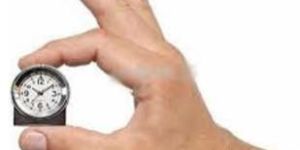 Spy Small Table Clock Camera