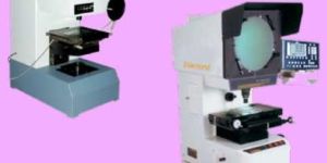 Optical Profile Projector