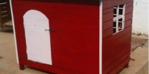 Table Type Dog House