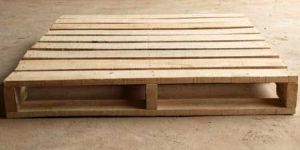 Four Way Non Reversible Wooden Pallet