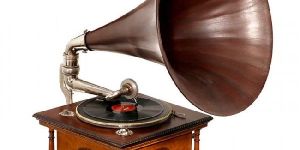 Wooden Gramophone