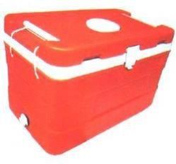PLASTIC INSULATED ICE BOX3