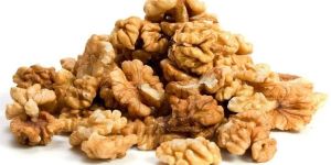 Walnut Kernels