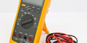 True RMS Digital Multimeter