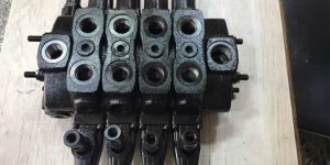 Hydraulic Control Valve Banks