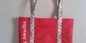 LADIES AMUDHA BAG -1
