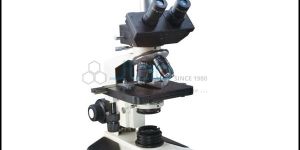 Trinocular Research Microscope