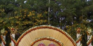 Wedding Flower Decoration Services