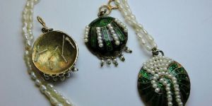 Gold and Pearl Pendant Set