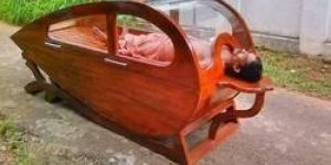 Ayurveda Wooden Full Body Sliping Type Adjustment Steam Massage Table