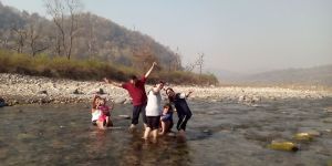 Family Tour Services