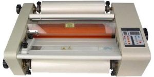 Roll Laminating Machine