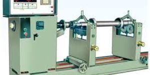 Dynamic Balancing Machine