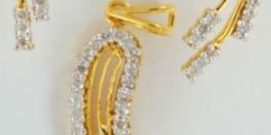 Diamond Pendant Set (DSC04999)