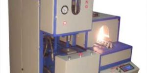 Pet Blow Moulding Machine