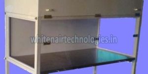 E Series Vertical Laminar Air Flow Cabinet