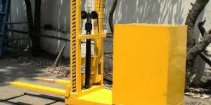 Counter Balanced Stacker