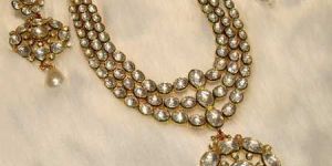 Three String Necklace Set