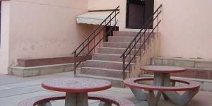 Round Bench, Round Table