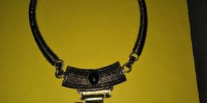 L-Laine Artificial Pendant Set